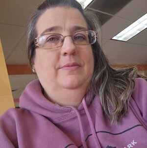 Meet your Posher, Cassandra